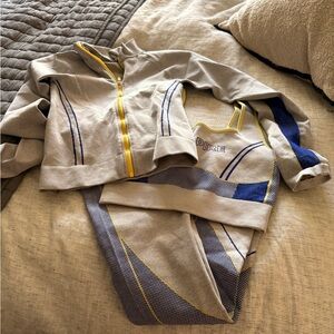 Fabletics 3 piece workout set